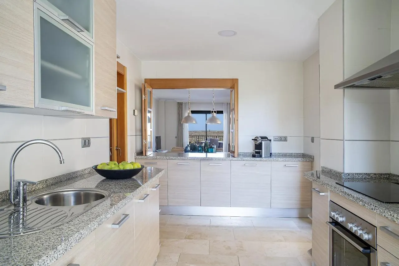 Quartiers Marbella Penthouse In Hacienda Cifuentes Benahavis Apartment Estepona